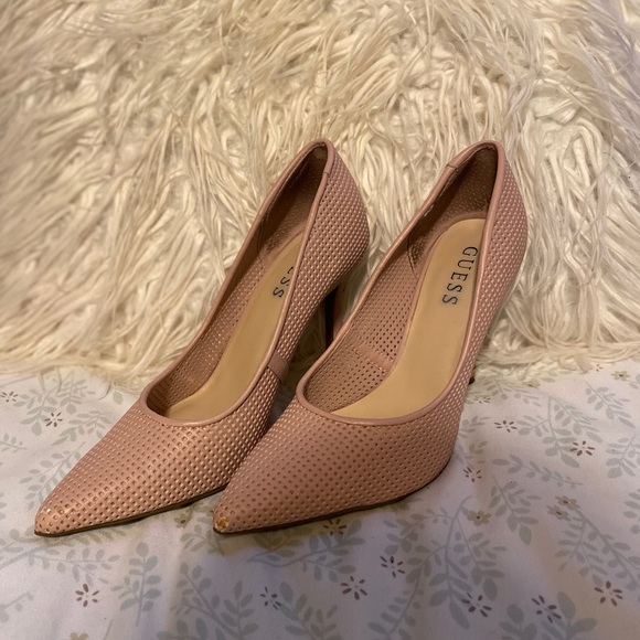 Guess Shoes - pink guess heels